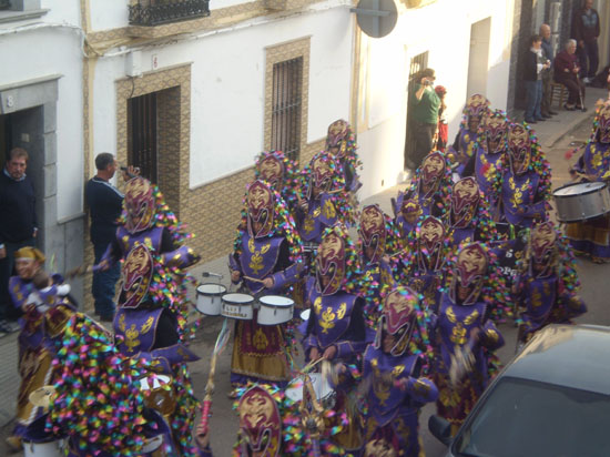 1-2comparsa-adultos