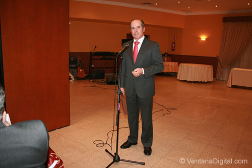 2007_20071124_99_35