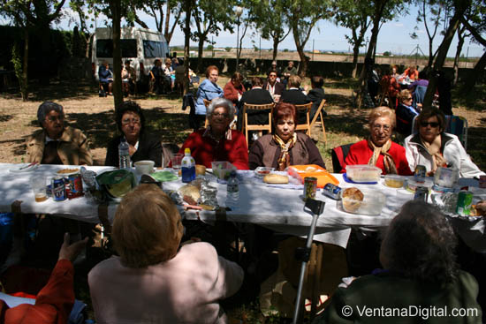 encuentro-asoc-viudas_25