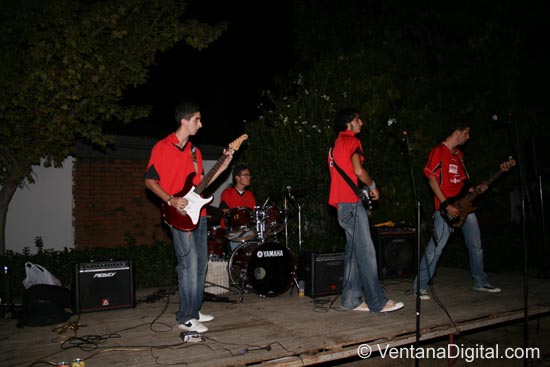20060210_999_153