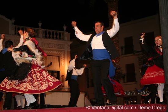 vela-san-antonio09_17